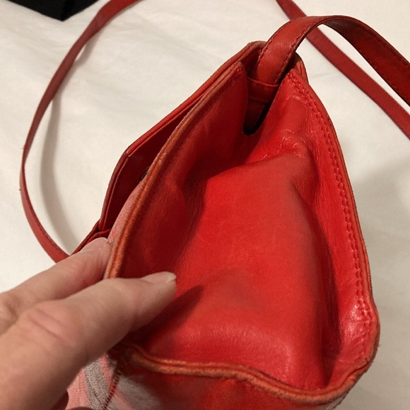 Maud Frizon Red ￼ handheld vintage bag with detachable shoulder strap Rare - Picture 8 of 12
